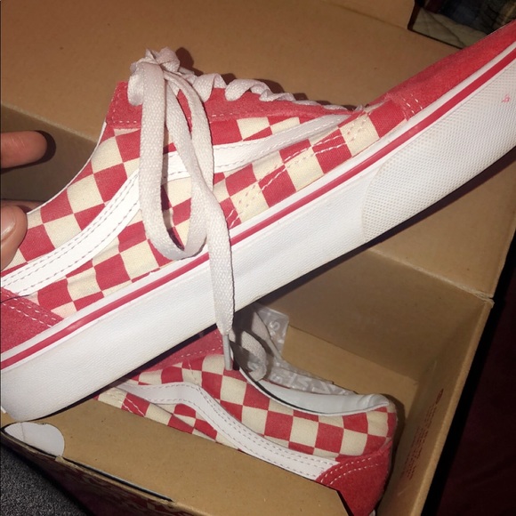 red checkered shoes